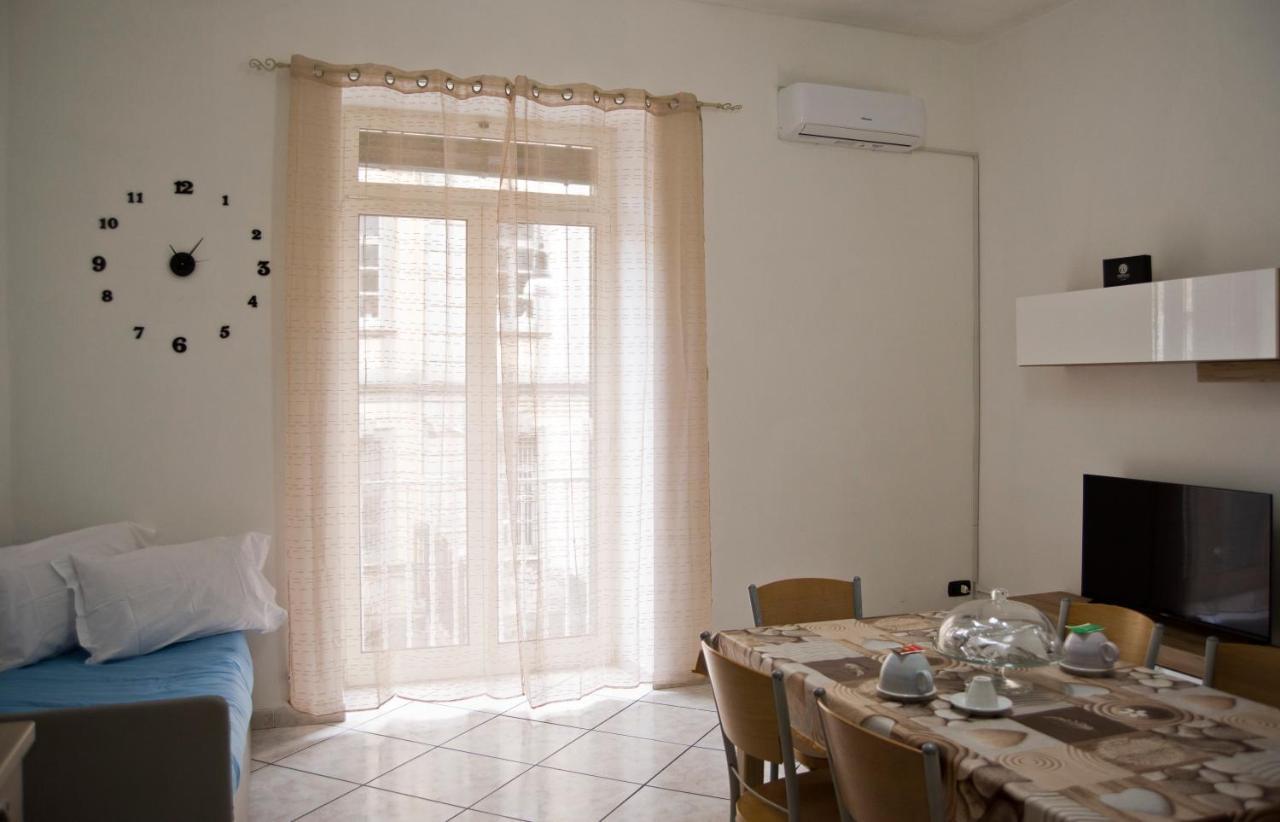 Dreaming Napoli Apartment Bagian luar foto